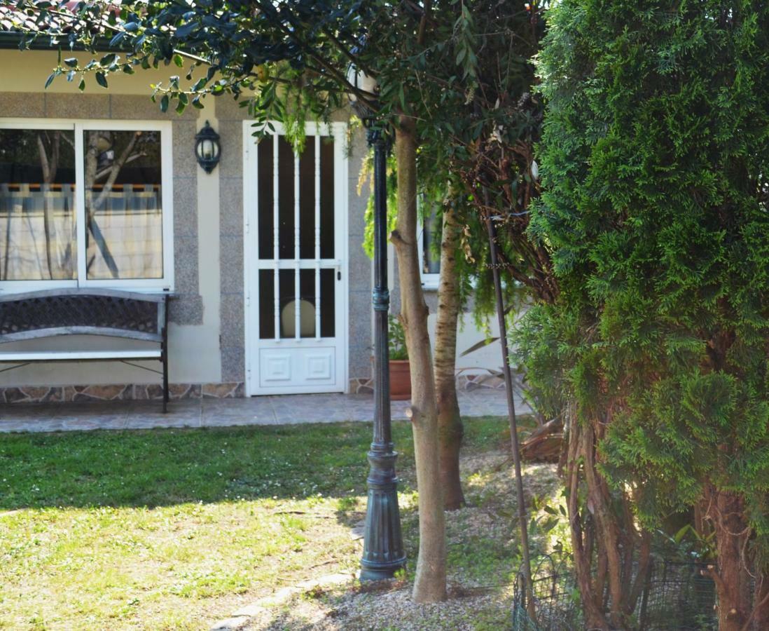 Casa Alonso Hotel Naron  Exterior photo
